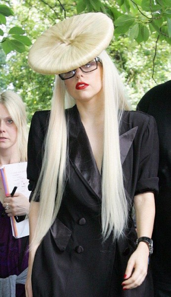 lady-gaga-new-hair-do-